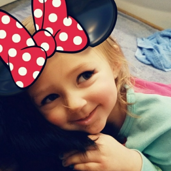 Meet your Posher, Cheyenne - Picture 3 of 3